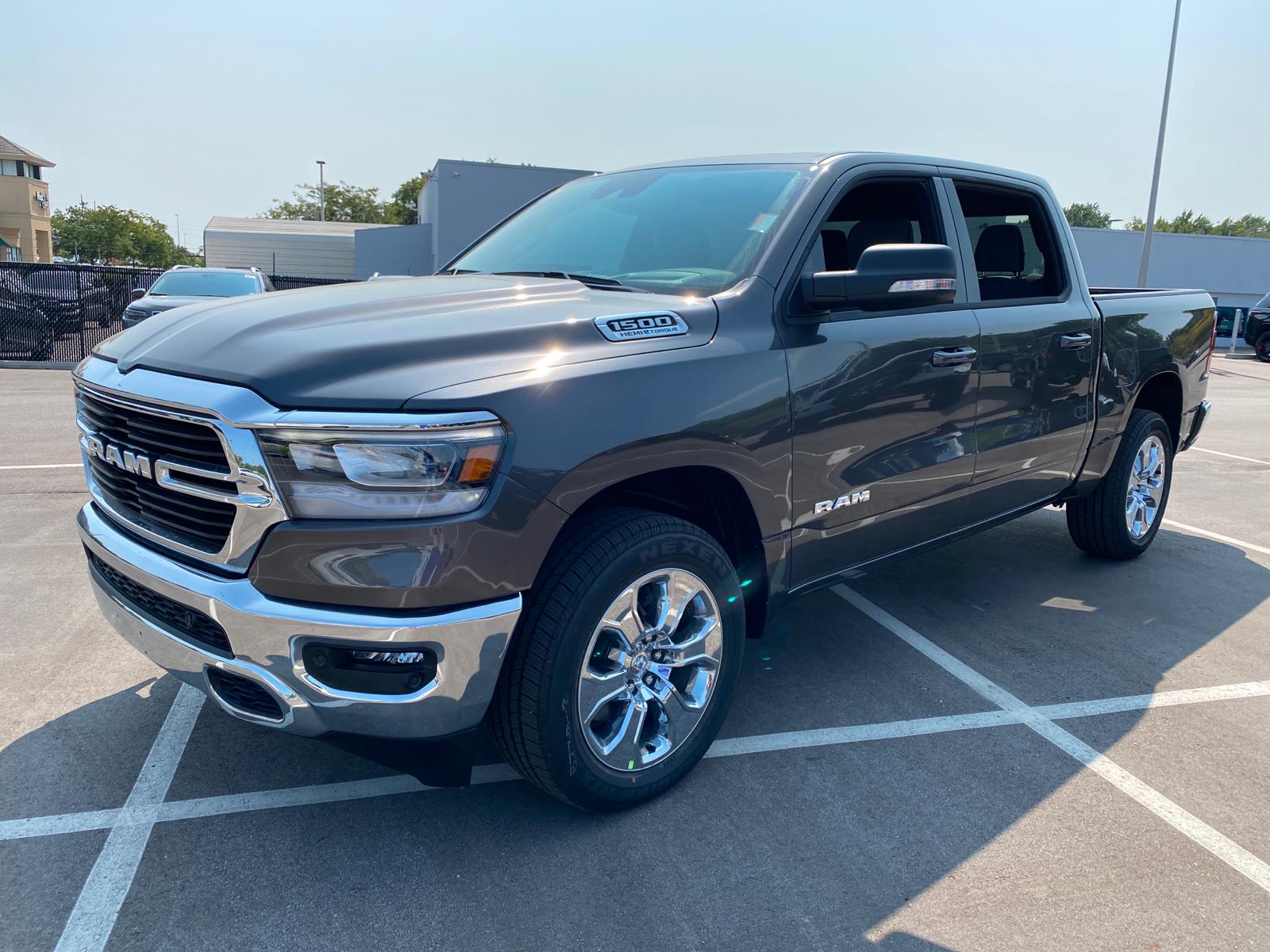 New 2021 RAM 1500 Big Horn 4×4 Crew Cab 5’7 Box Crew Cab in Merriam # ...